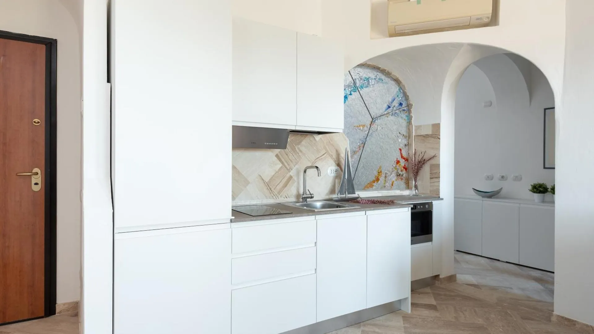 Sherden Suites - Your House In Sardinia Golfo Aranci 0*,