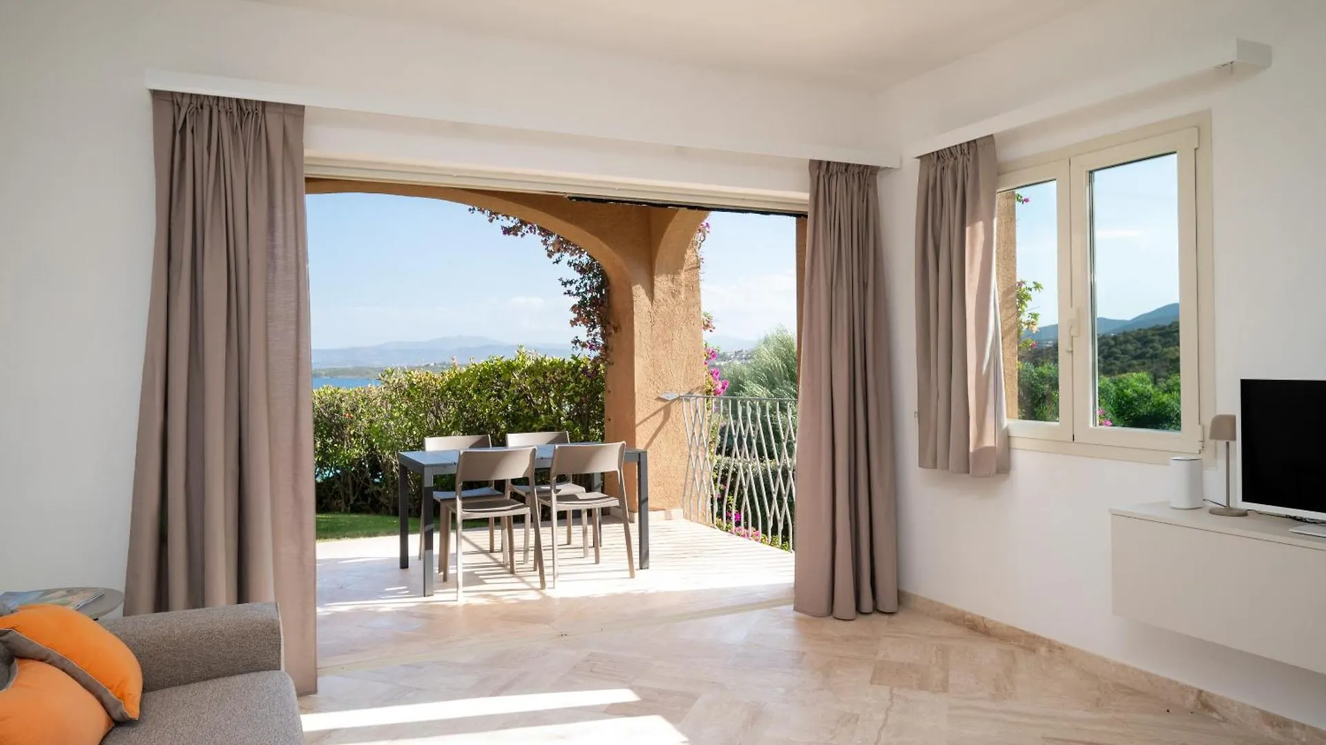 Apartment Sherden Suites - Your House In Sardinia Golfo Aranci
